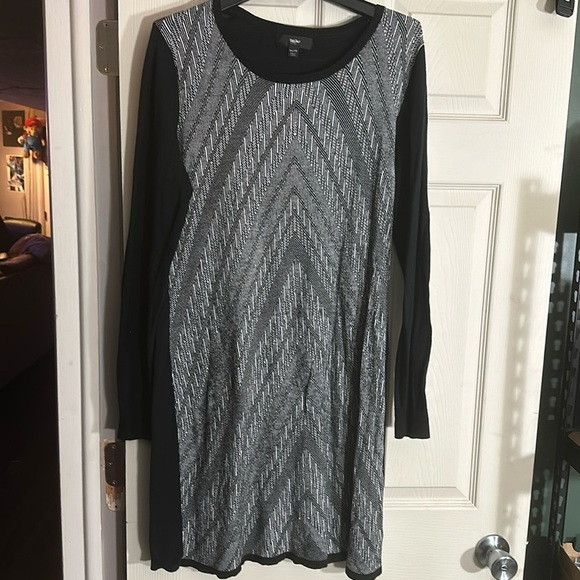 Mossimo Supply Co. Dresses & Skirts - Mossimo XXL Long Sleeve Sweater Dresss